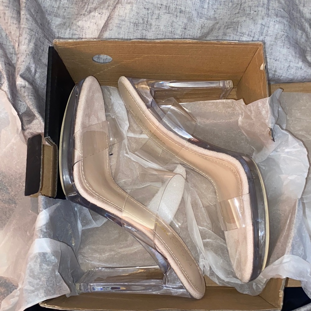 Just trust me heels-nude